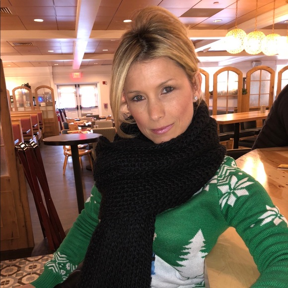 Meet your Posher, Barbi - Picture 1 of 1